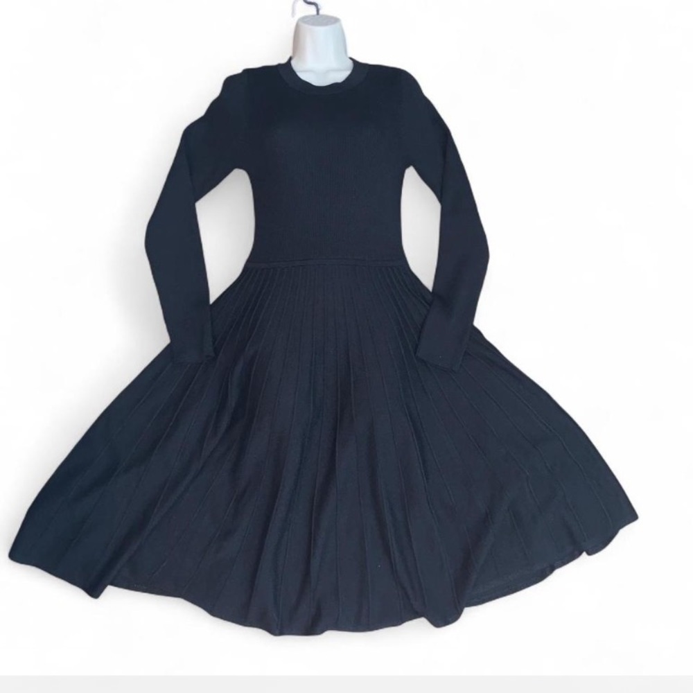 Draper James sparkle pleated knit long sleeve Crewneck midi black dress size med